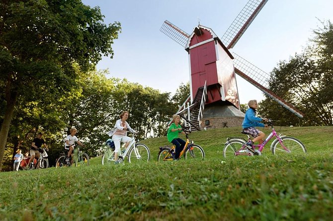 Private Bruges Countryside Cycling Tour to Damme with Guided Walk - Damme deserves more than a quick photo stop