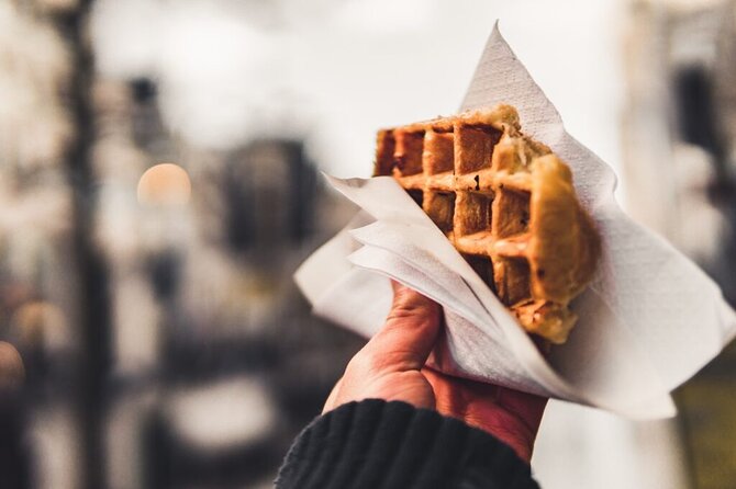Private Bruges Food Tour: 8 Tastings of Local Delicacies - A food walk built around local shops