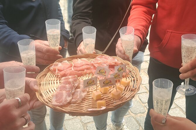 Private Bruges Food Tour: 8 Tastings of Local Delicacies - A Belgian beer at L’Estaminet