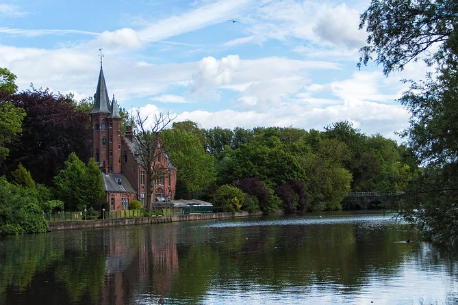 Private Day Trip from Brussels to Bruges - Walplein: a small square for a slower pause
