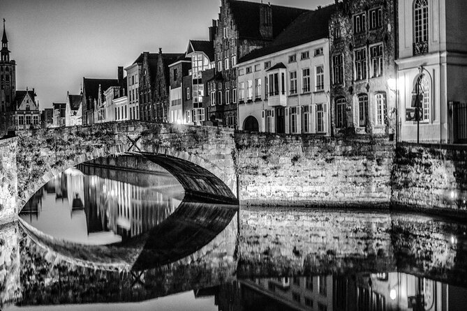 Private Guided Historical Walking Tour in Bruges Belgium - Beguinage Ten Wijngaarde and Minnewater Lake