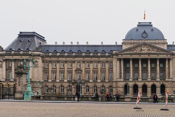 Private tour : Best of Brussels half day - Sablon’s antiques and elegant streets