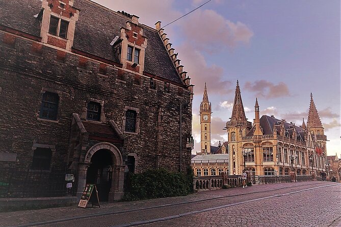 Private Tour: The Dark Side of Gent - Appelbrugparkje and the father-and-son legend