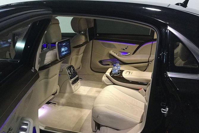 Private Transfer from Brussels Airport to Bruges By Business car - What the ride from Brussels to Bruges is like