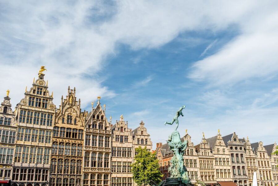 Surprise tour of Antwerp guided by a Local - Is $128 good value for 90 minutes?