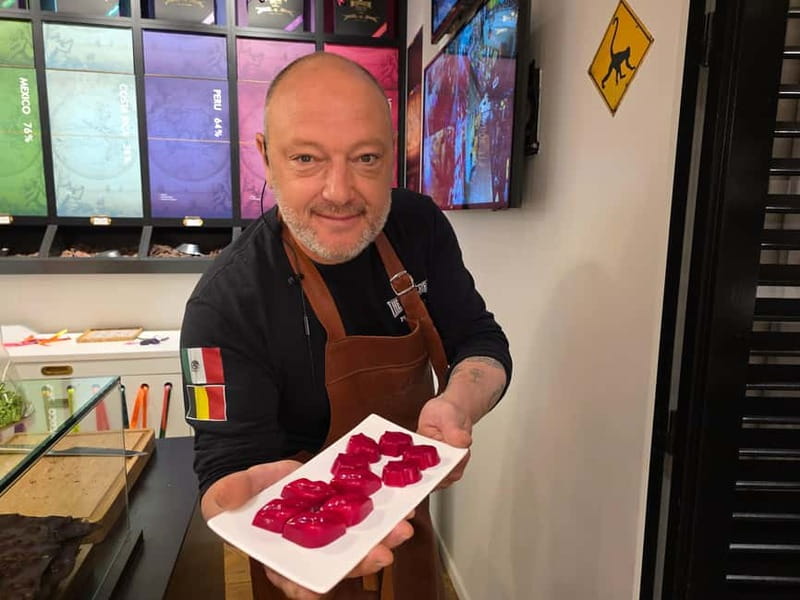 Thé best chocolate in Bruges! Private tour! - Chocolate first, Bruges all around it