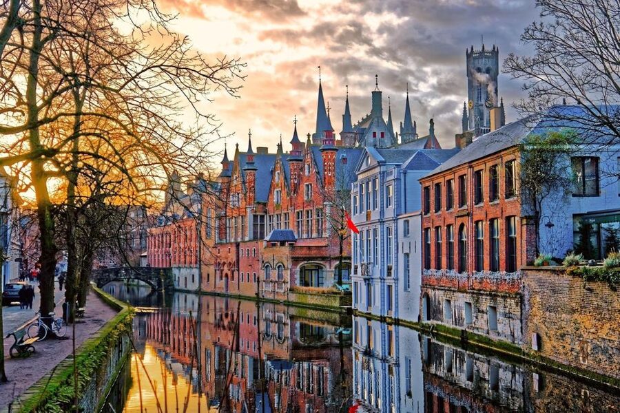 Visit of Bruges in 1 day private tour from Paris - The Basilica of the Holy Blood