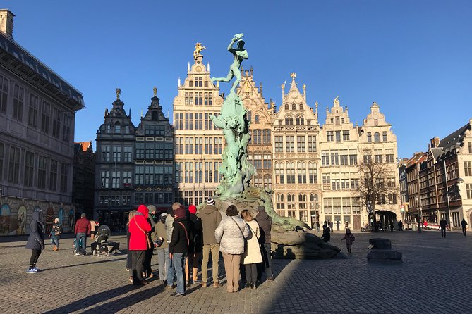 Walking Tour: Highlights of Antwerp - Antwerpen-Centraal, a grand finish at the railway station