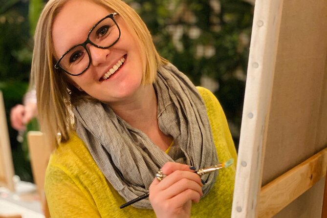 Wine and Painting Workshop Experience in Brussels - Wine, Coffee, and Snacks at the Easel